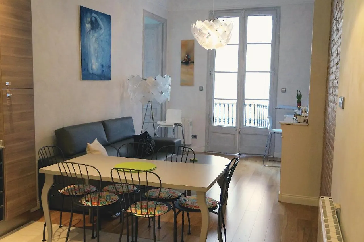 Luxury Barcelona Central City Cosy 3 Bedroom Apartment With Private Terrace Испания